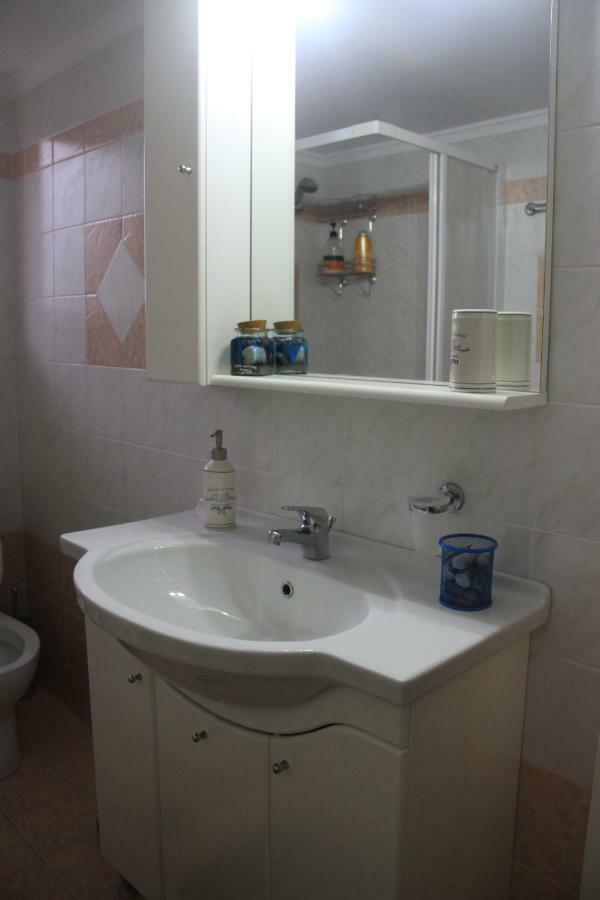 Quiet Spacious Apartment In Нафплион Экстерьер фото